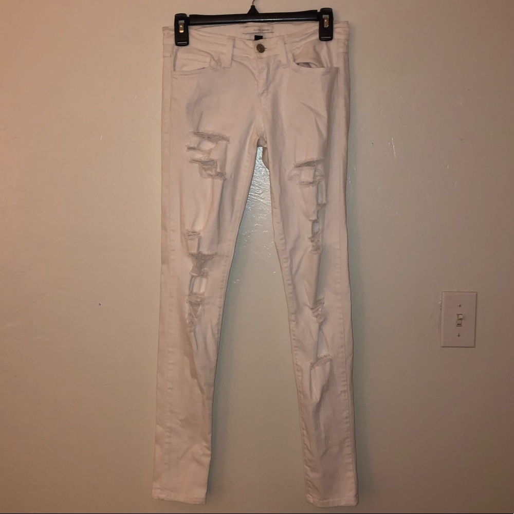 Ripped white skinny jeans